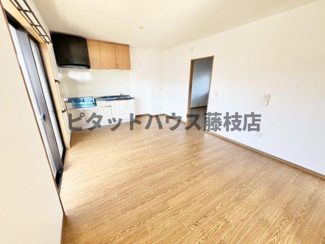 焼津市小土マンション リビング