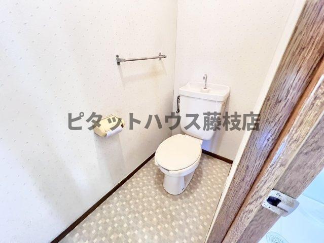 焼津市石津中町アパート トイレ