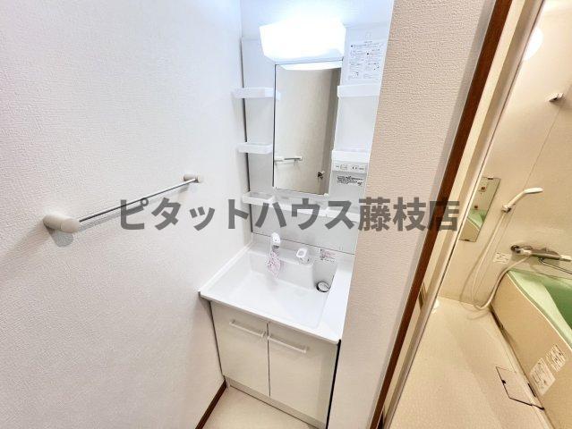 焼津市小土マンション 洗面