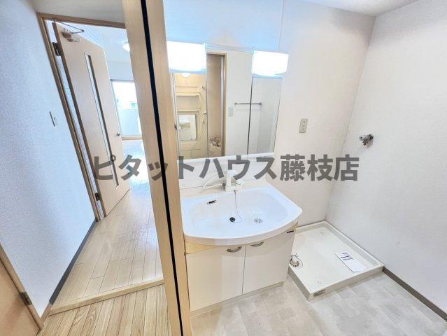 焼津市小土マンション 洗面