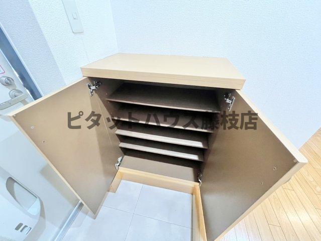 焼津市小土マンション 収納