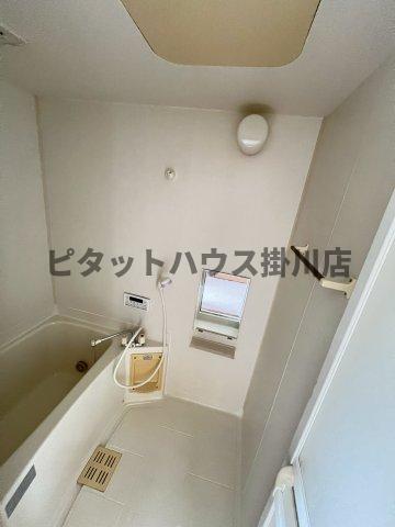 掛川市浜川新田アパート バス／シャワー