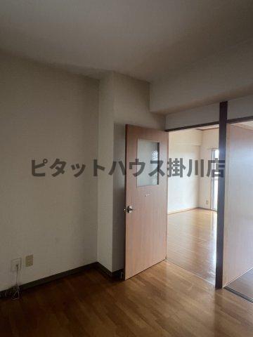 菊川市半済マンション リビング