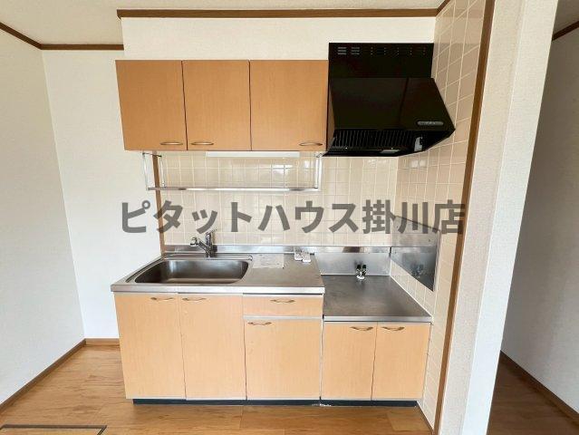 掛川市浜川新田アパート キッチン