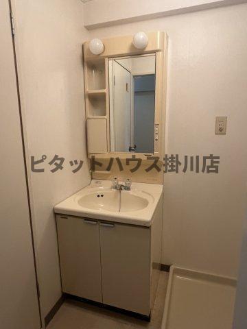 菊川市半済マンション 洗面