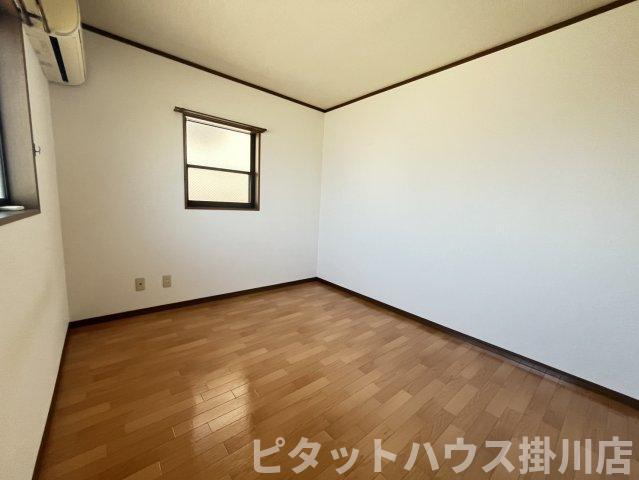 掛川市大多郎アパート リビング