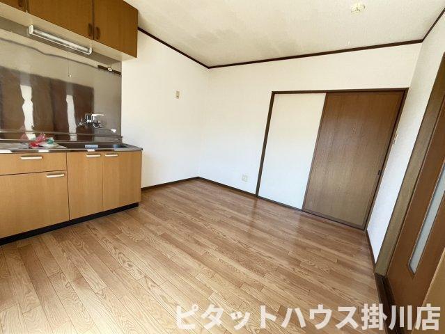 掛川市大多郎アパート リビング