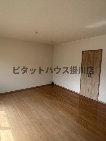掛川市天王町アパート リビング