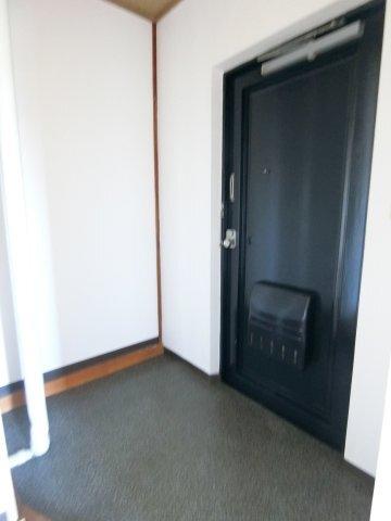 掛川市天王町アパート 玄関
