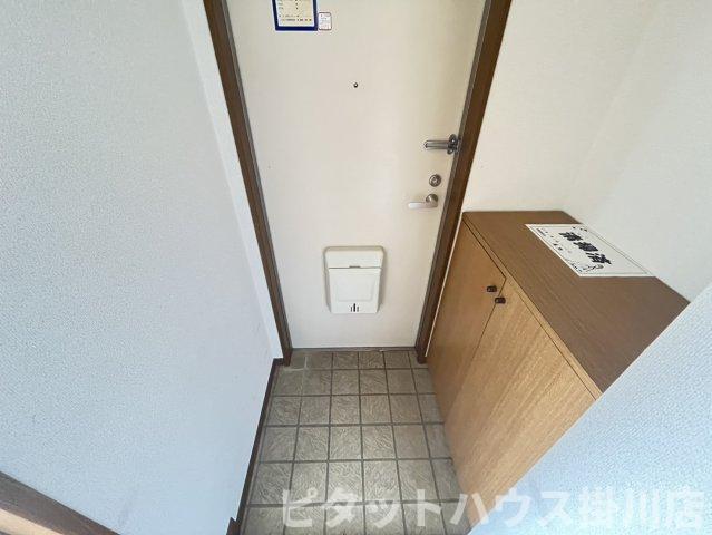 掛川市大多郎アパート 玄関