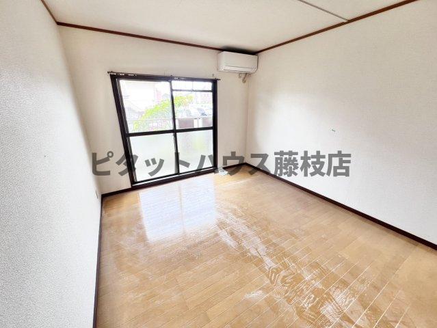 焼津市西小川マンション リビング