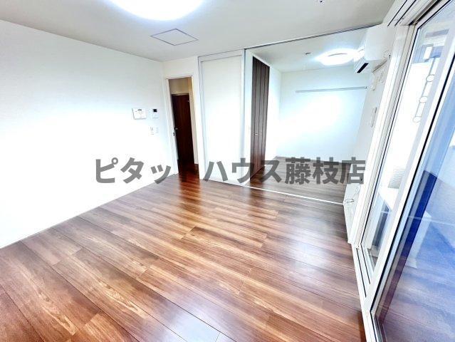 焼津市小土アパート リビング