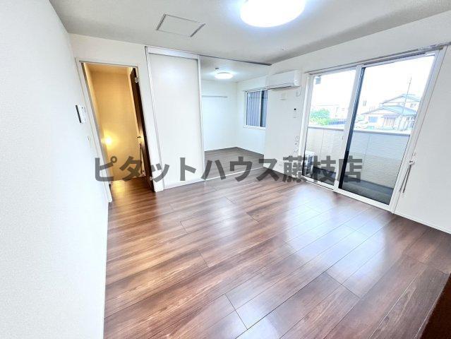 焼津市小土アパート リビング