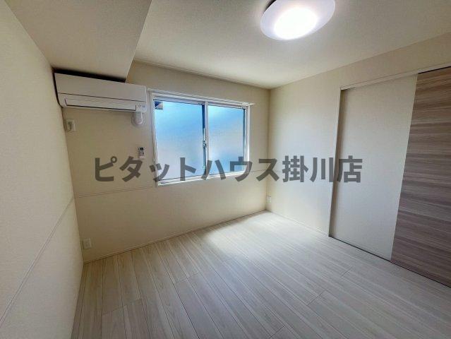 磐田市加茂アパート リビング