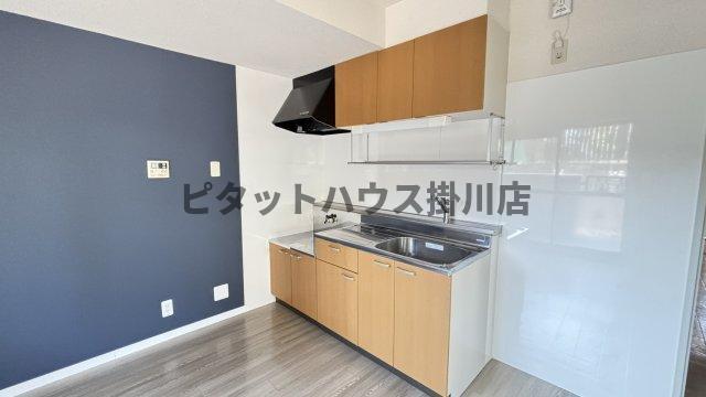 掛川市下俣南アパート キッチン