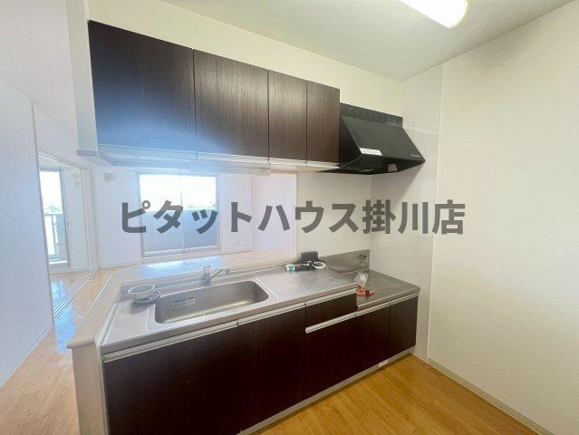 磐田市富丘マンション キッチン