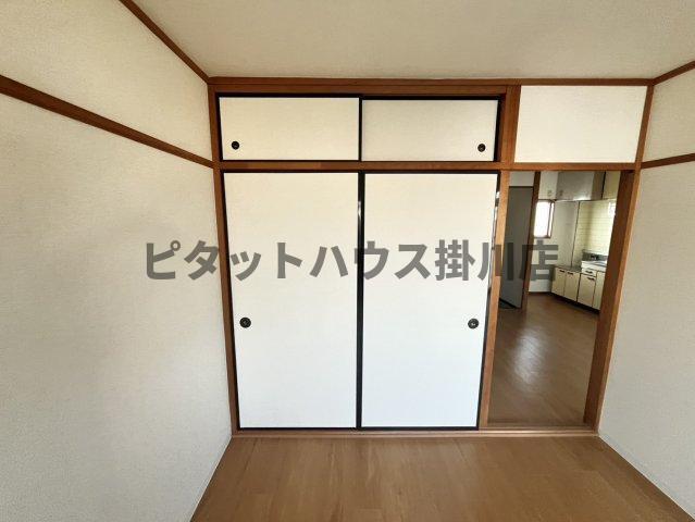 袋井市葵町アパート 収納