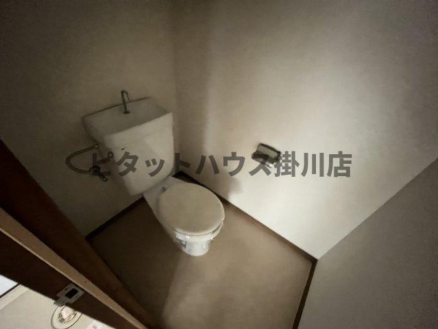 袋井市葵町アパート トイレ