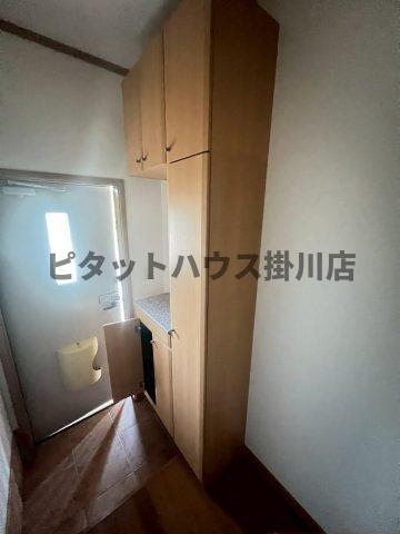 掛川市浜野アパート 玄関