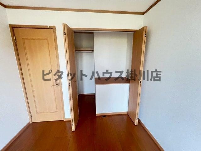 掛川市浜野アパート 収納