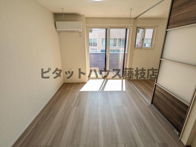 藤枝市駅前アパート リビング