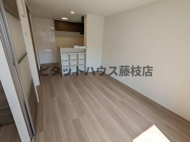 藤枝市駅前アパート リビング