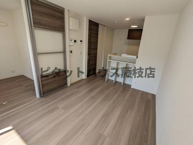 藤枝市駅前アパート リビング
