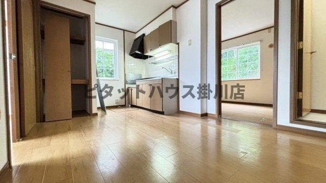 掛川市大池アパート リビング