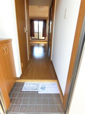 掛川市長谷アパート 玄関