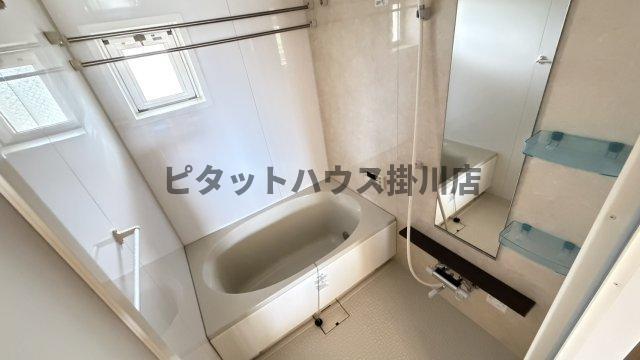 菊川市吉沢マンション バス／シャワー