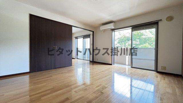 掛川市杉谷南マンション リビング