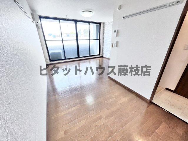 焼津市焼津マンション リビング