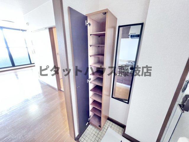 焼津市焼津マンション 収納