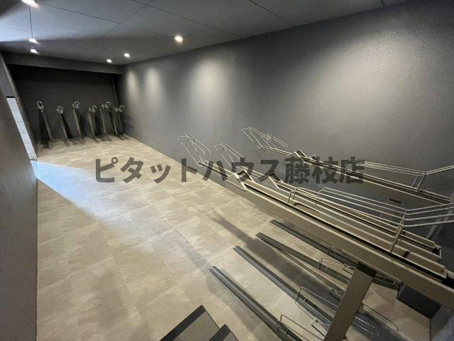 エール（205） ロビー
