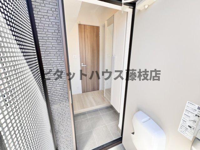 焼津市塩津アパート 玄関