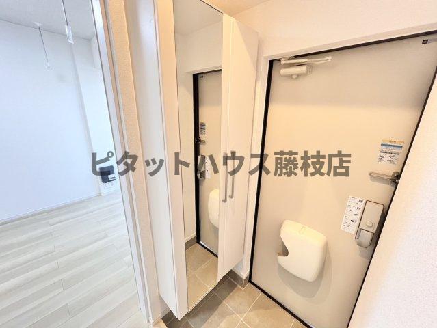 焼津市塩津アパート 玄関
