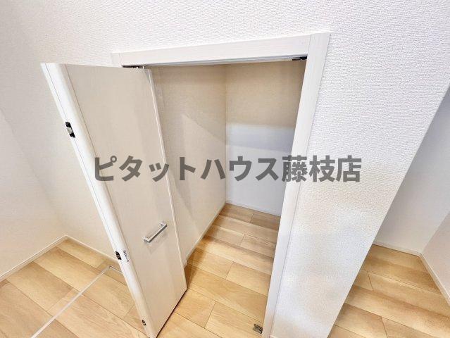 焼津市塩津アパート 収納
