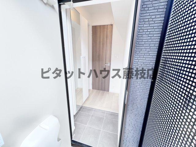 焼津市塩津アパート 玄関