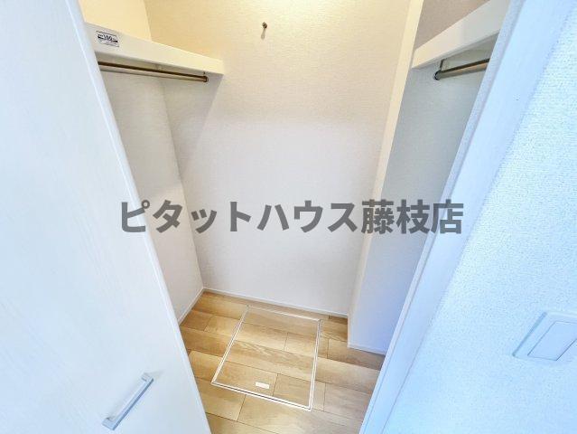 焼津市塩津アパート 収納