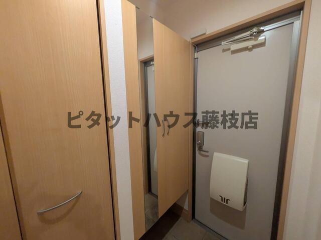 藤枝市南駿河台アパート 玄関