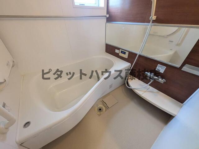 藤枝市南駿河台アパート バス／シャワー