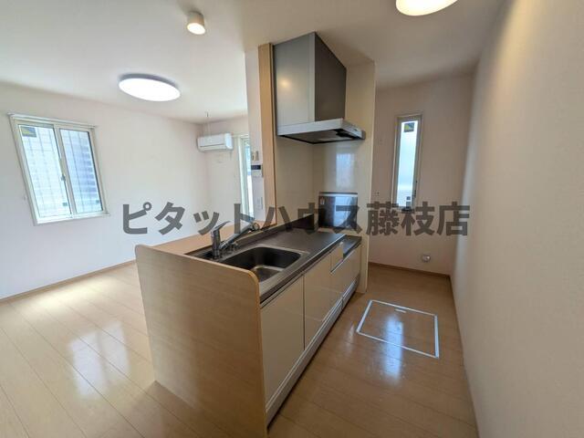 藤枝市南駿河台アパート キッチン