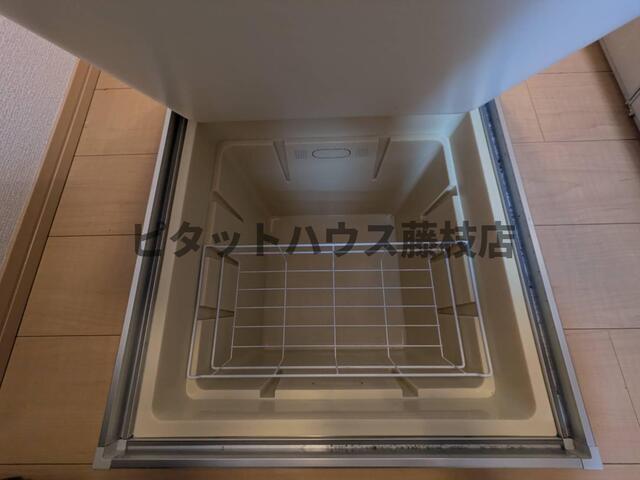 藤枝市南駿河台アパート 収納