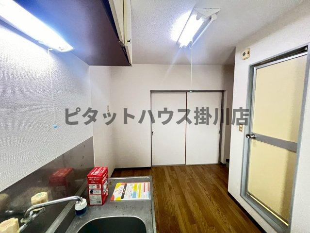 袋井市三門町アパート その他