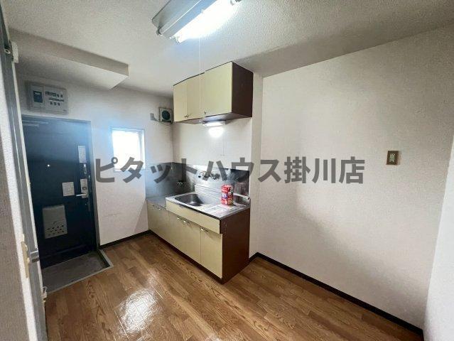 袋井市三門町アパート その他