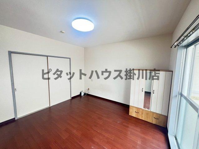 袋井市三門町アパート リビング