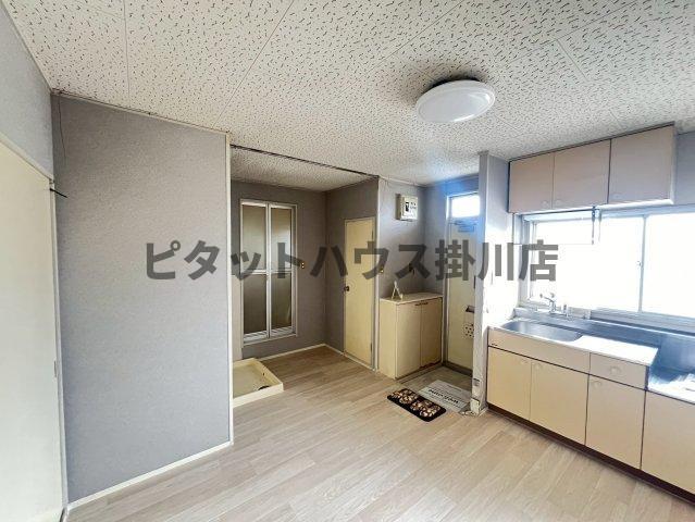 袋井市方丈アパート リビング