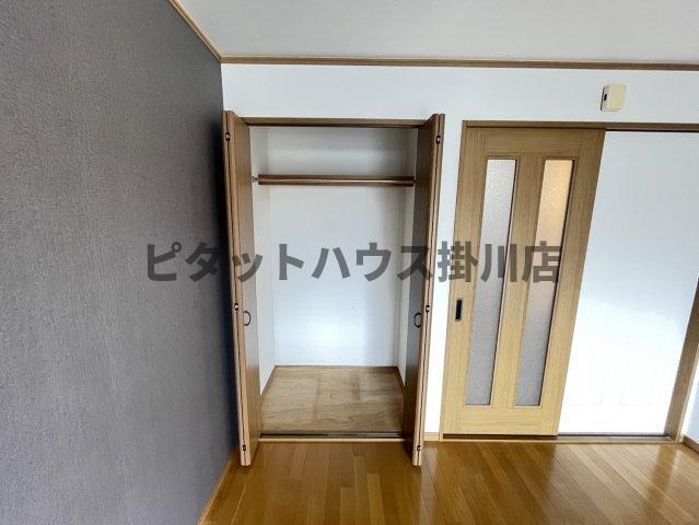 掛川市大池アパート 収納