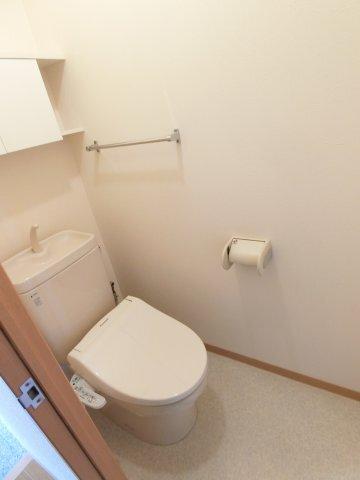 袋井市川井アパート トイレ