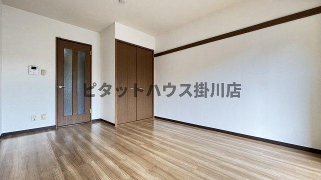 掛川市和光マンション リビング